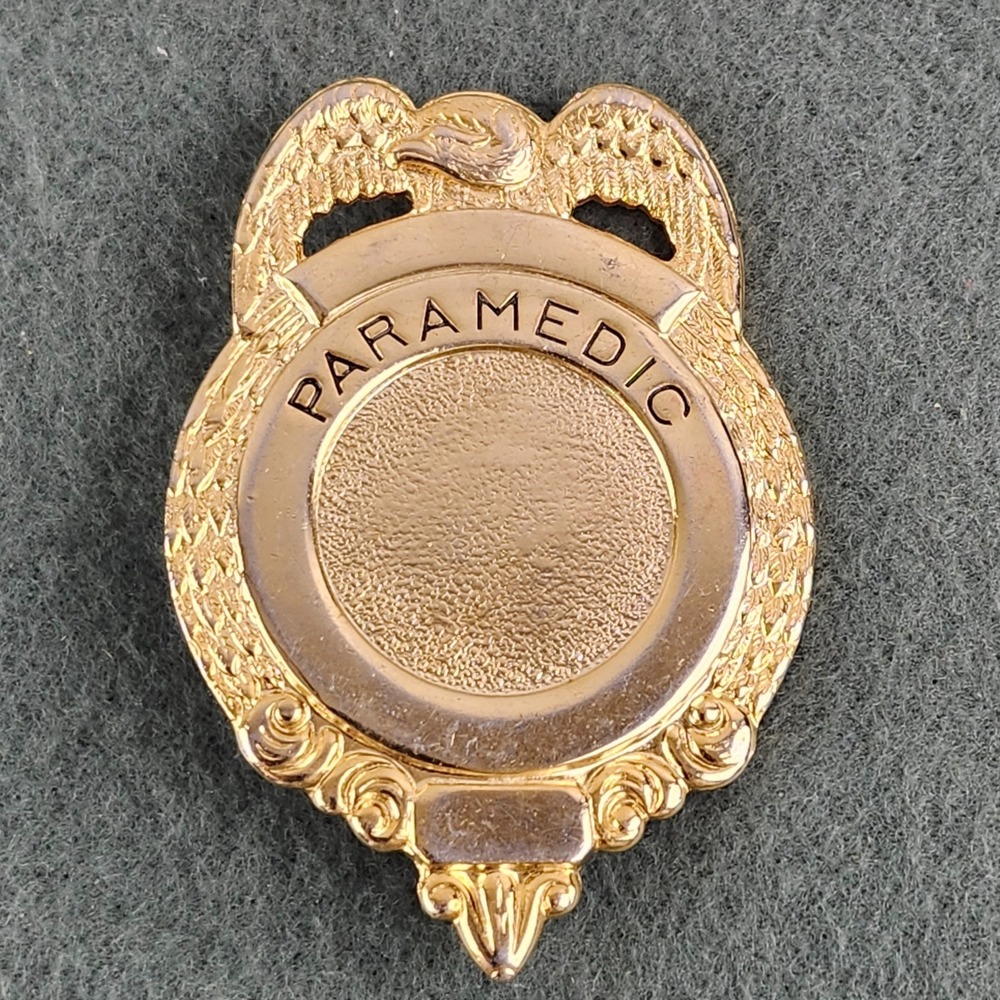 Vintage Obsolete OG PARAMEDIC Eagle Hat CREST PIN